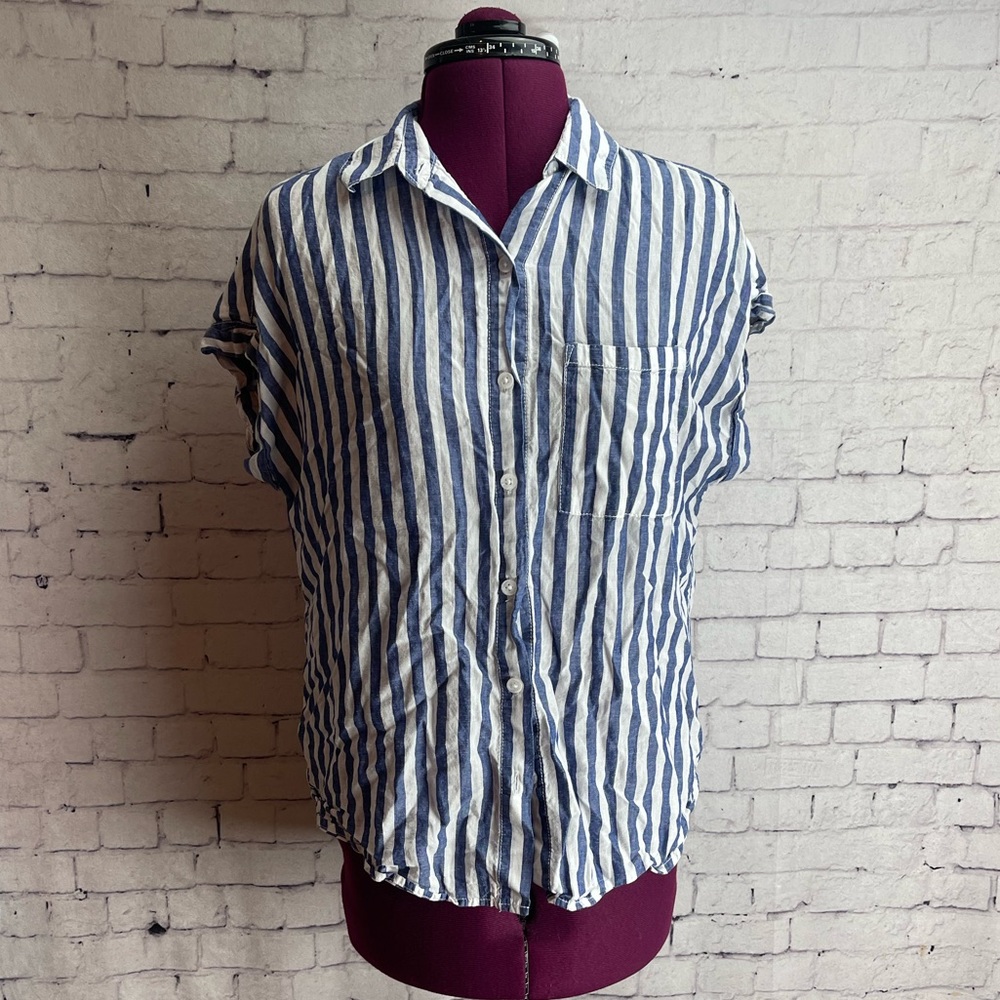 Lola River blue and white striped shirt size small